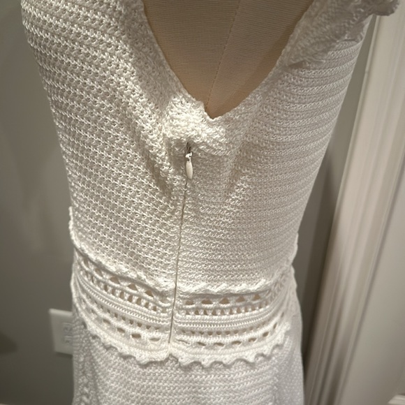 White Knit Sweater dress by RED Valentino - Picture 6 of 8